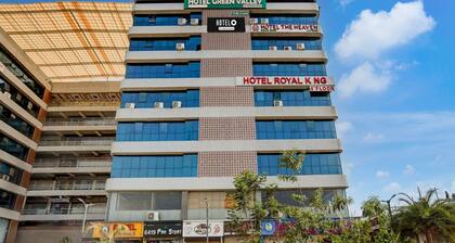 Super Deluxe Roomnana Chiloda Near Airport