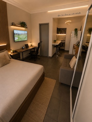 2 chambres, fer et planche à repasser, Wi-Fi gratuit, draps fournis