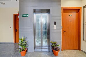 Interior - Townhouse Oak Ujjain Railway Station (Ujjain)