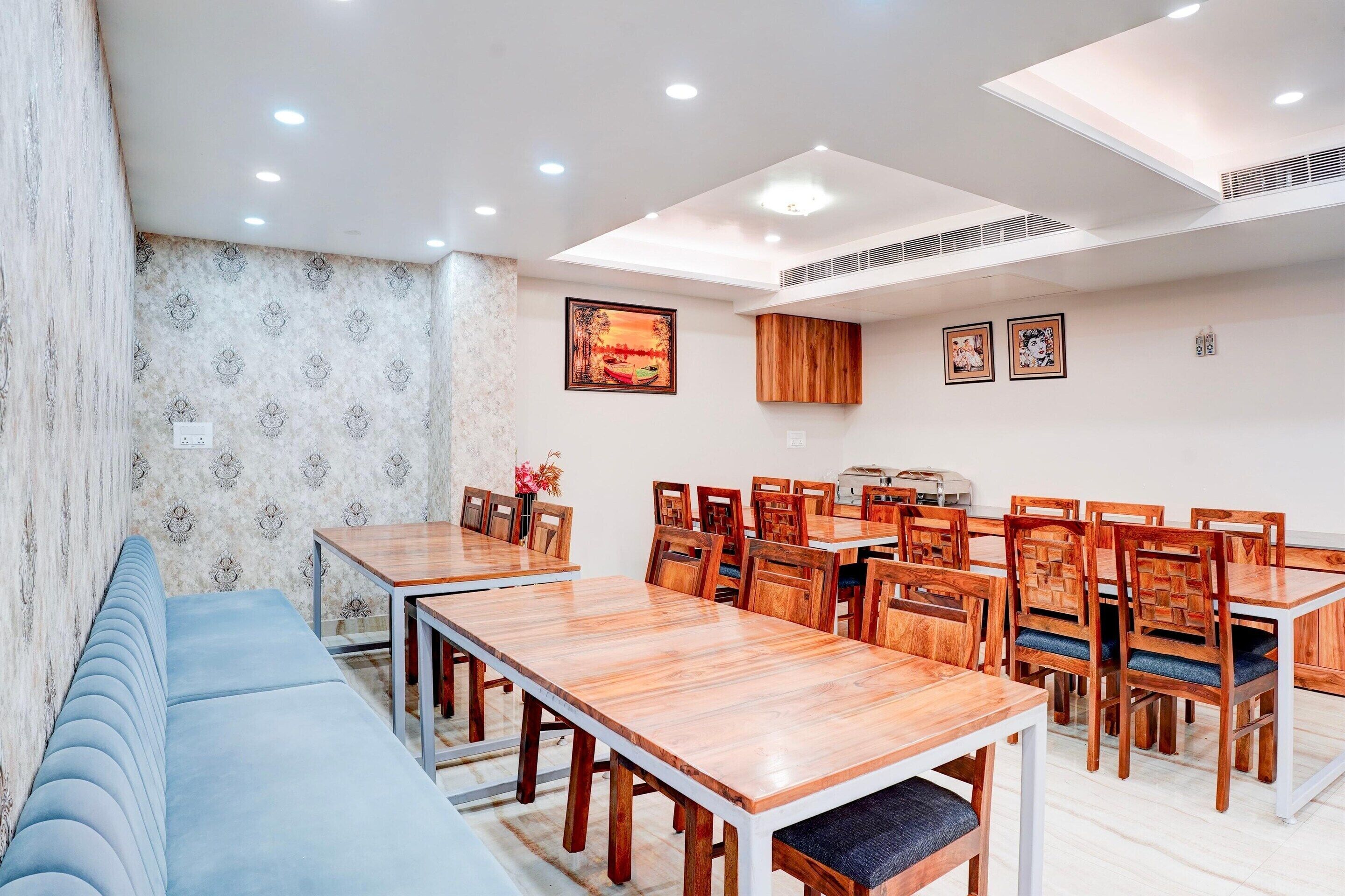 House | Dining