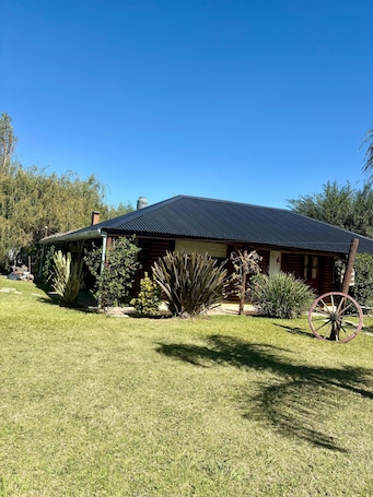 Exterior. La Ponderosa country house