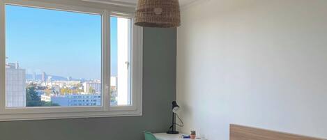 Apartment | 1 bedroom, laptop workspace, iron/ironing board, bed sheets