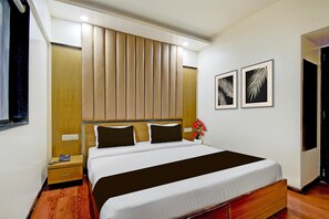 1 bedroom - Super Townhouse Formerly Silver Crest (Pune)