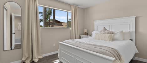 5 bedrooms, iron/ironing board, free WiFi, bed sheets