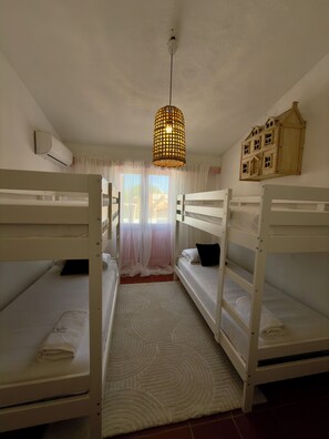 3 bedrooms, Internet, bed sheets