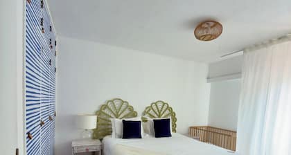 Stylist Vilamoura Retreat