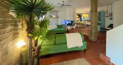 Stylist Vilamoura Retreat
