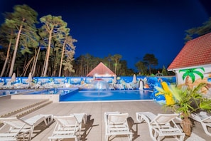 House | Pool | Outdoor pool - Holiday Home Close to the Beach, Summer Pool (Leba)