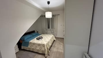 2 dormitorios y ropa de cama