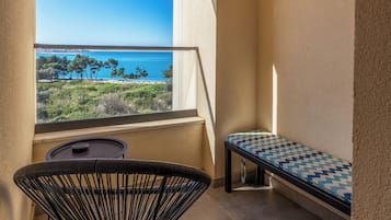 Luxury Apartment, Balcony, Sea View | Interior