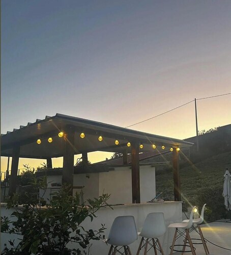 Lakeview Villa: Pool,Jacuzzi, Sauna, Outdoor Kitchen, Pizza Oven & Starry Dining