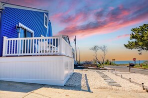 Exterior - Experienced host's new VRBO: Bayside Blessings! (Lower Township)