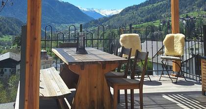 Quiet chalet-studio with mountain view & terrace - ideal for enjoyment