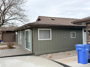 Exterior - Fantastic 3-bedroom house with AC in enchanting Windsor (Windsor)