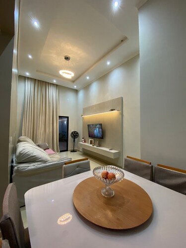 Oliveira House