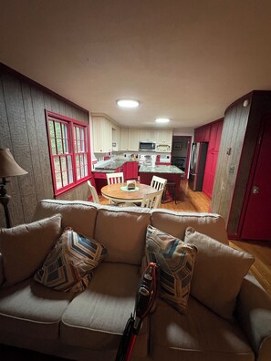 Interior - 4 bedroom wooded farmhouse close to trails and 8 miles from Sports at the Beach (Lewes)