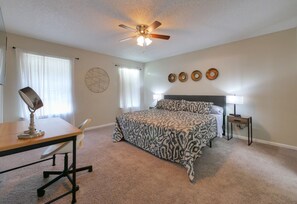 3 Schlafzimmer, Bügeleisen/Bügelbrett, WLAN, Bettwäsche