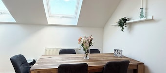 Tammens "Gröönblick" - spacious, bright & surrounded by greenery
