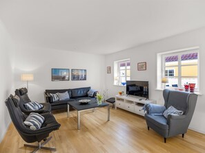 TV - "Loreia" - 300m from the sea by Interhome (Løkken)