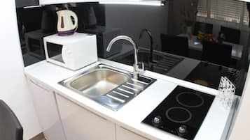 Monolocale (Classic Studio Apartment) | Cucina privata