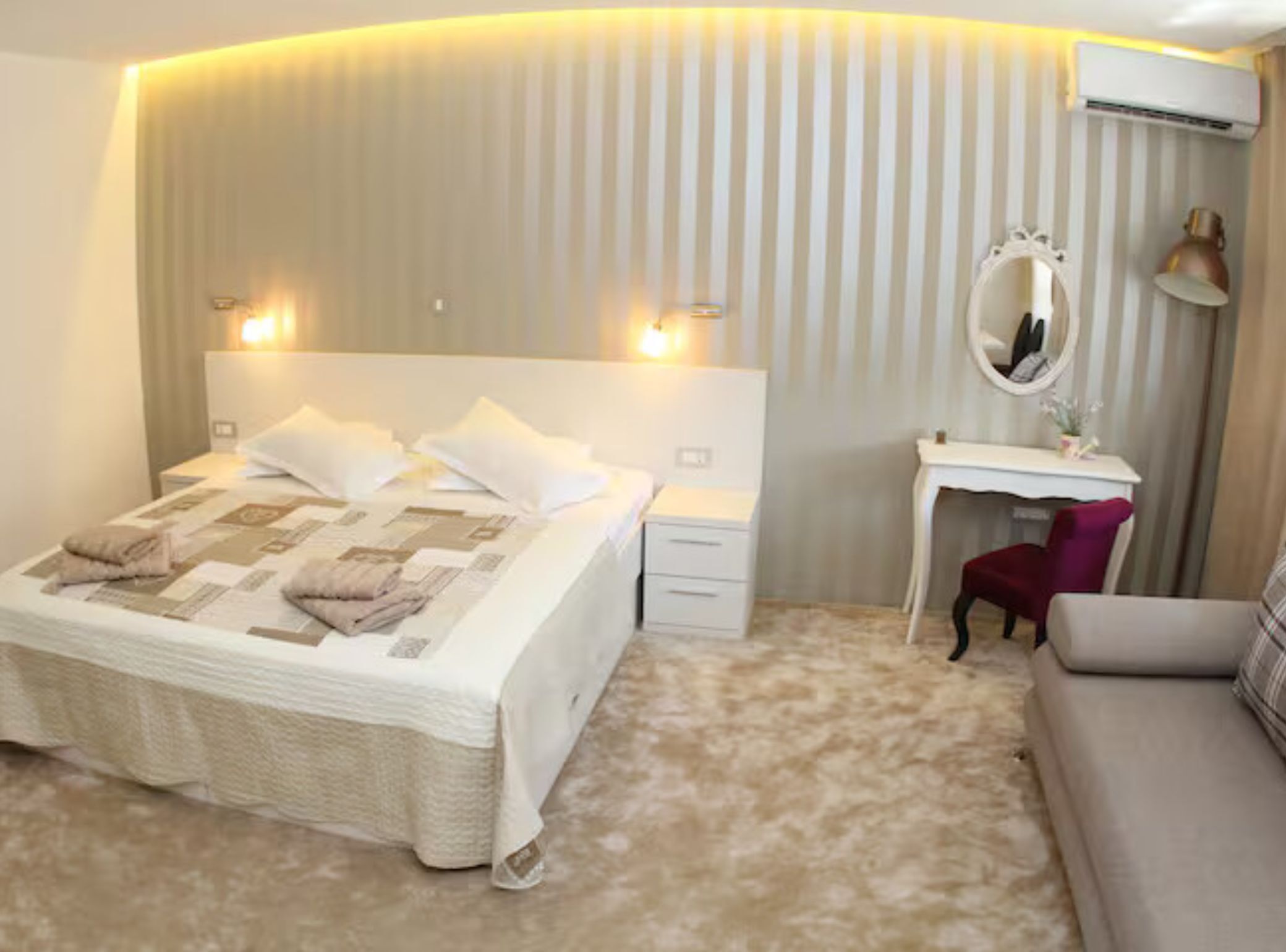 Studio (Classic Studio Apartment) | 1 bedroom, cots/infant beds