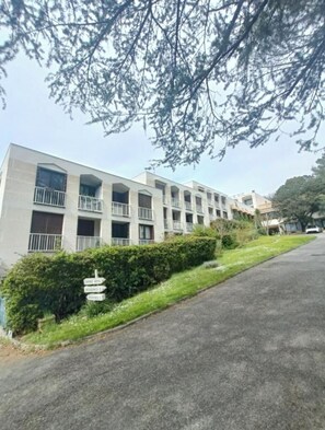 Exterior - Vrbo Property (Gréoux-les-Bains)