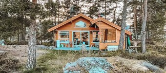 A peaceful getaway with a fjord view! Sleeps 6 people. FrantasticView