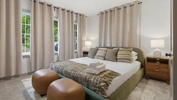 4 bedrooms, desk, iron/ironing board, travel crib