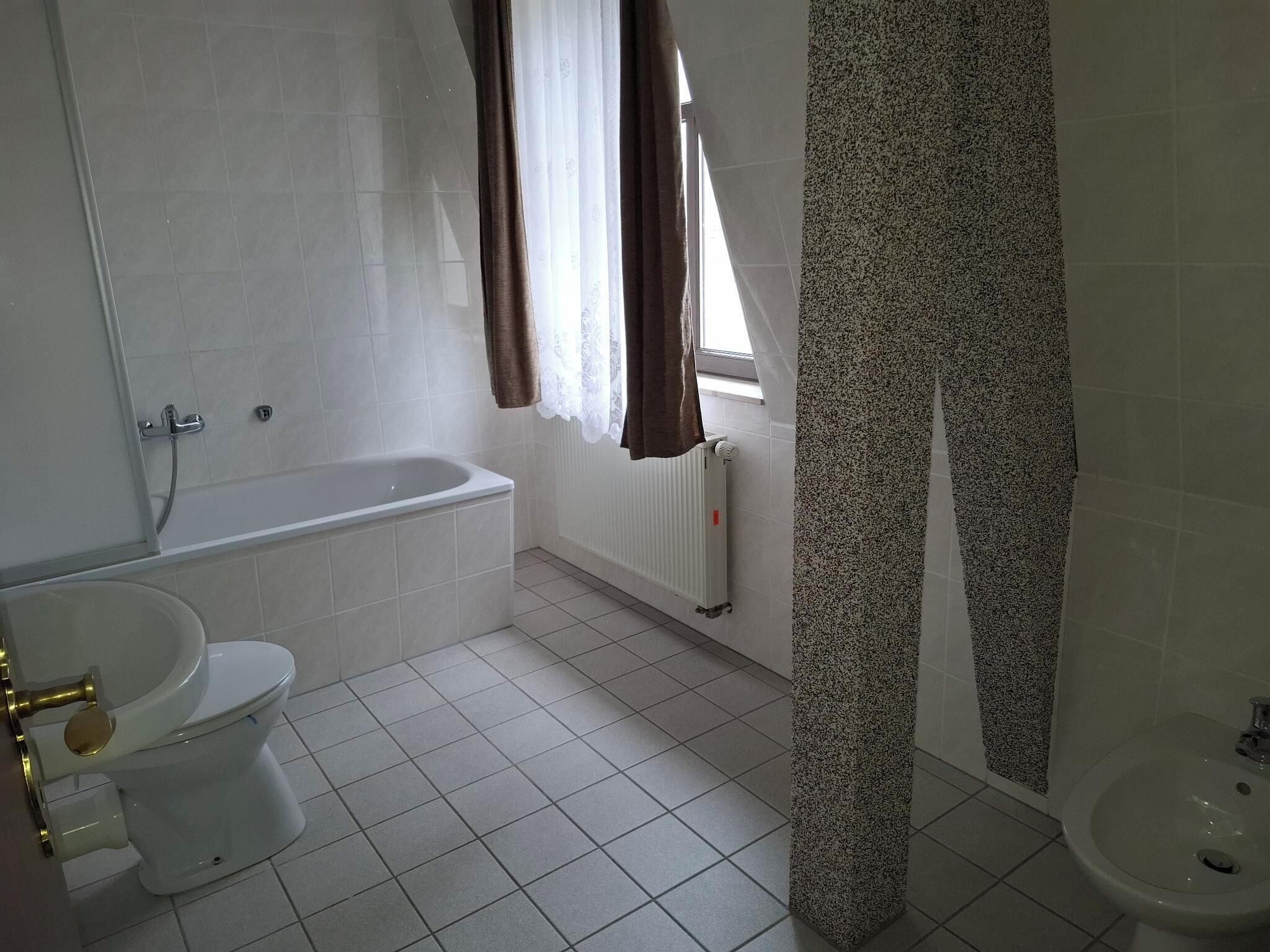 Basic Apartment, City View | Bathroom