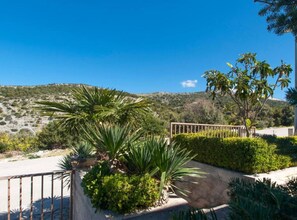 Appartement (Two Bedroom Apartment with Sea View a) | Balkon