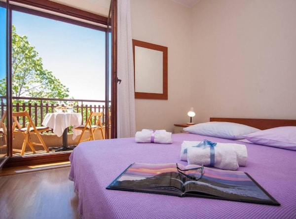 Guest House Stay & Smile Dolac Primošten - Primošten