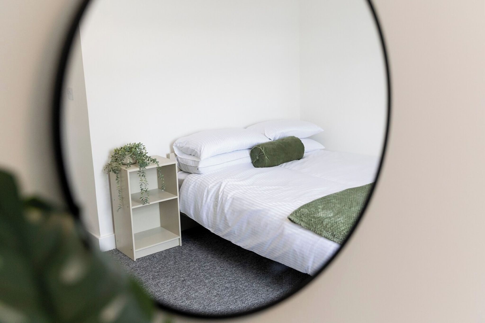 1 bedroom, iron/ironing board, Internet, bed sheets