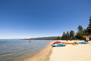 Beach - Cozy 1-bedroom apartment in marvelous South Lake Tahoe with AC lake tahoe (South Lake Tahoe)
