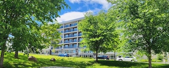 Classic Condo in the University District!