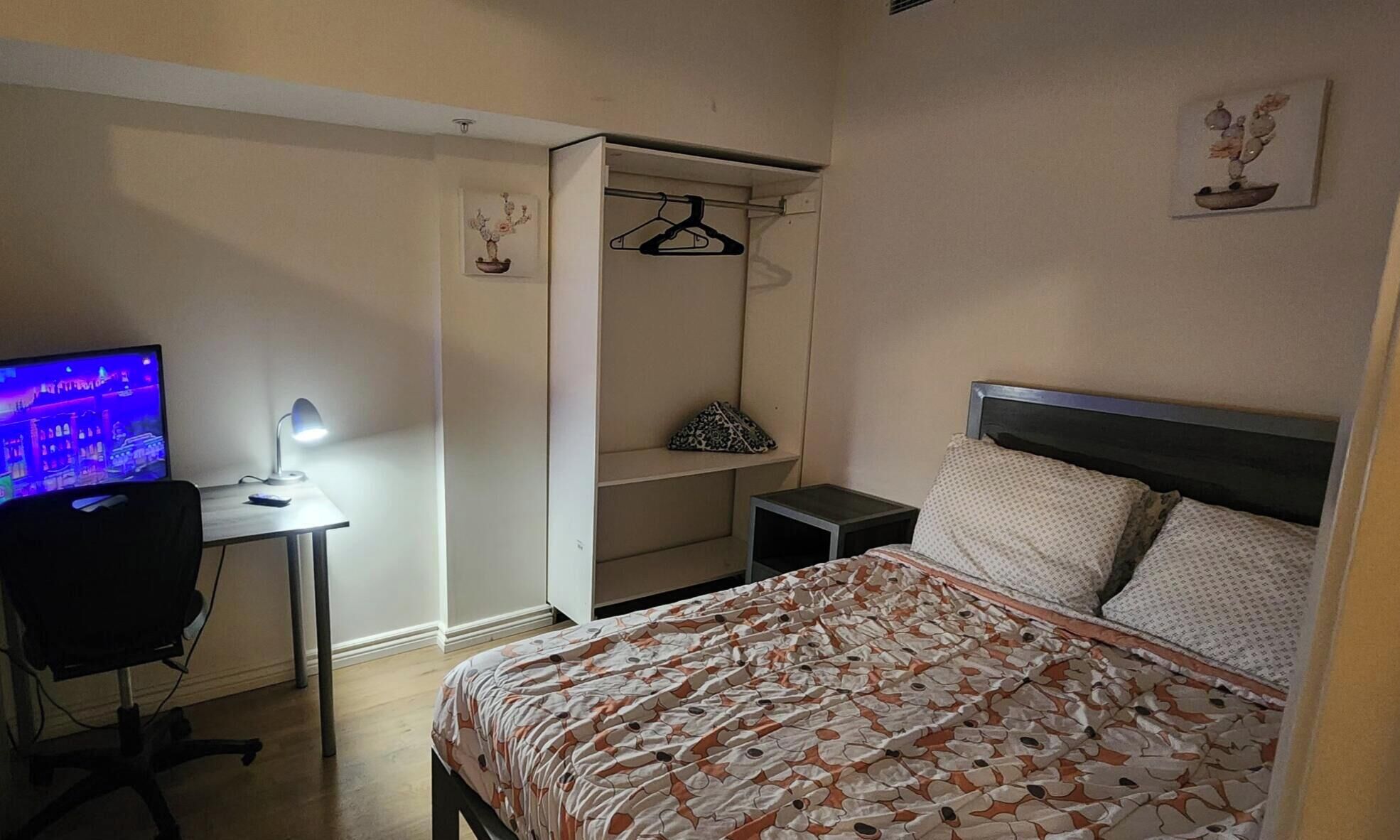 2 bedrooms, WiFi, bed sheets