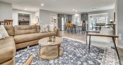 Lake Life Starts at the Glass Water House-Walk to the Action-Relax by the Water