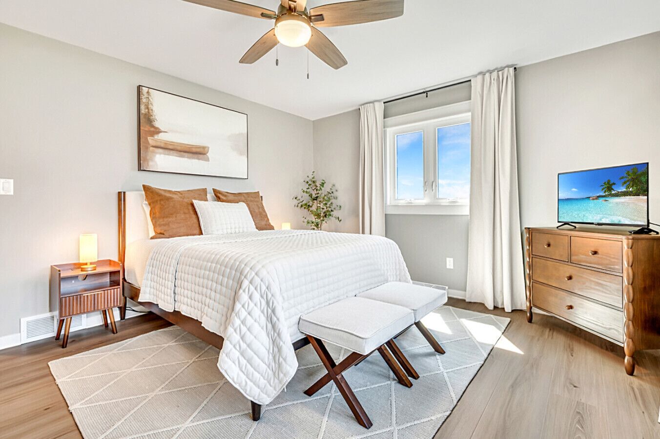 3 bedrooms, desk, iron/ironing board, WiFi