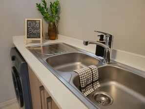 Apartment, 1 Bedroom, Smoking, Balcony | Private kitchen - Cozy 1-bed in Midrand (Johannesburg)
