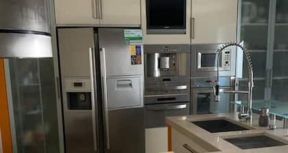 Vacation home with barbecue, great access to Porto