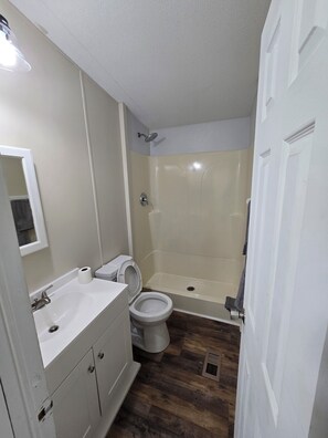 Towels, soap, toilet paper - Perfect 2-bedroom mobile home in Mims. 10 minutes away from the Space Center (Mims)