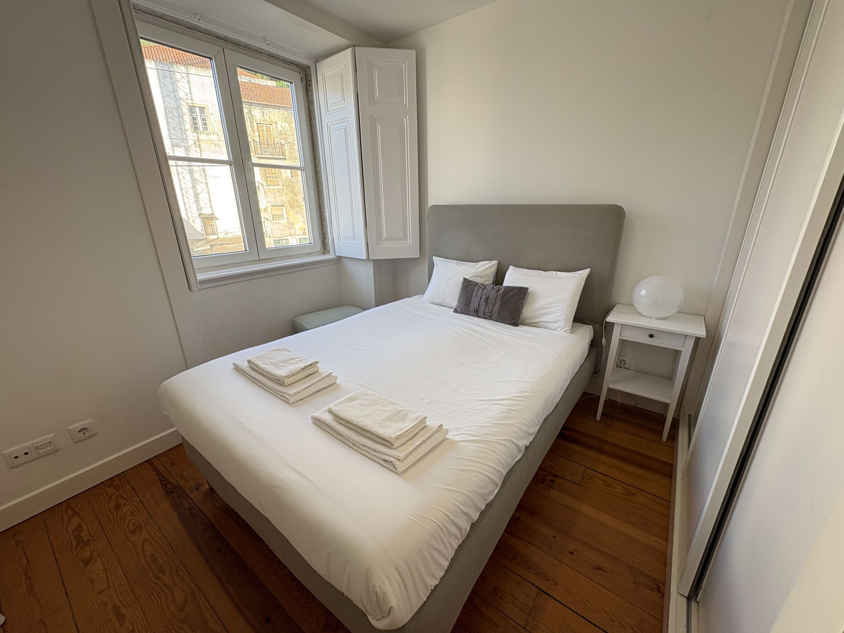Deluxe Apartment, City View | Blackout curtains, iron/ironing board, free WiFi