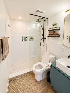 Bathroom - 2 Storey King West Loft | 15 min walk to BMO Field (Toronto)