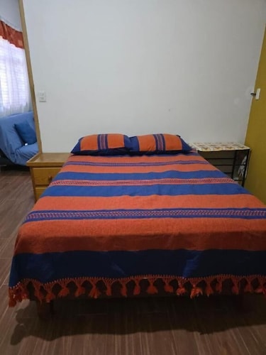 Casa Donaji Guest House