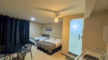 Comfort-Suite, Balkon, Stadtblick