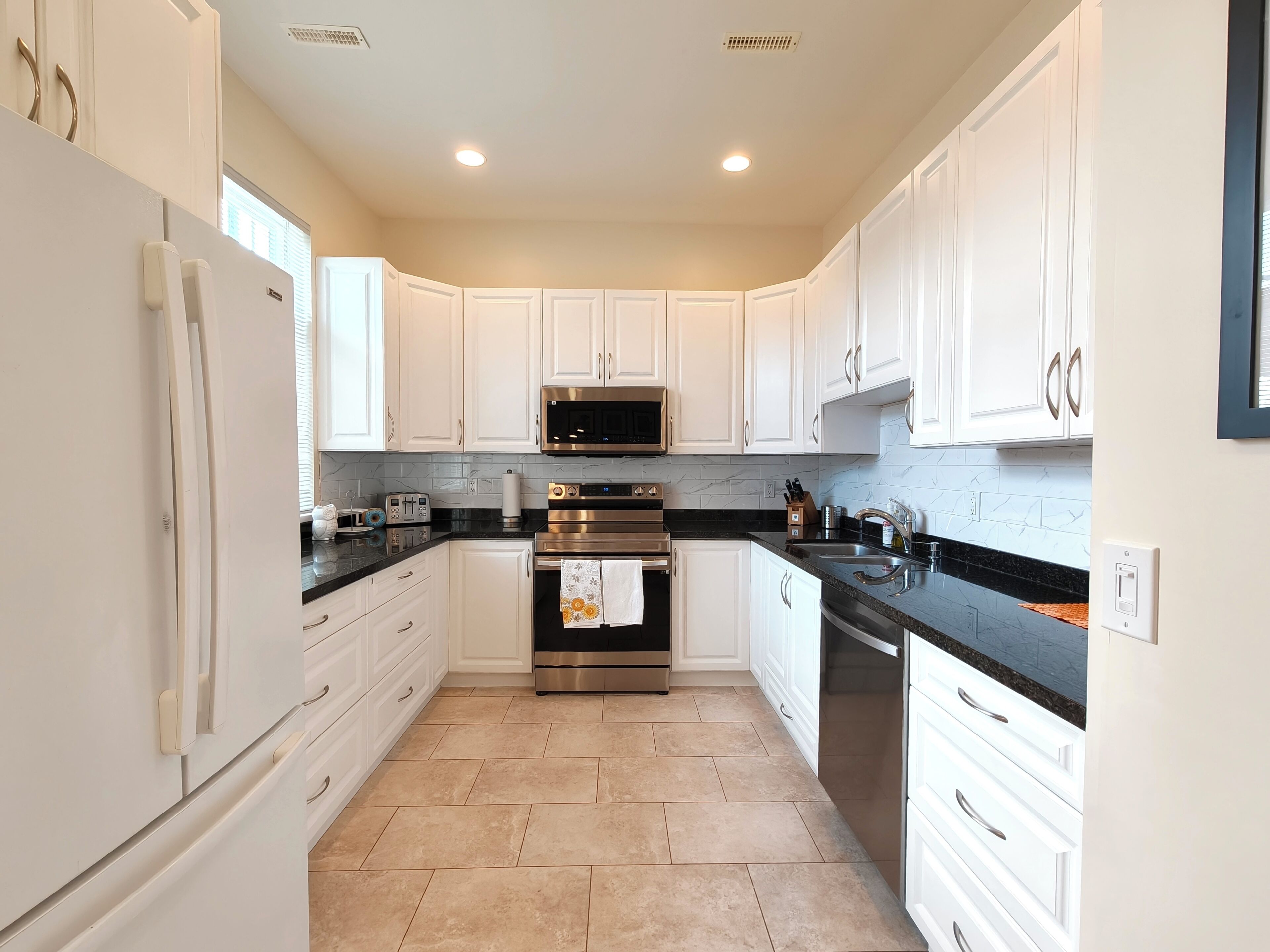 Microwave, oven, stovetop, dishwasher