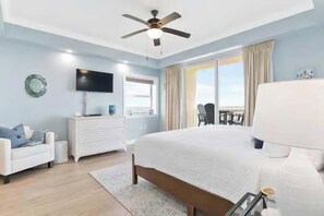 3 bedrooms, iron/ironing board, WiFi, bed sheets - HP301 | Waterfront Views, Pool, Hot Tub & Dock (Pensacola)