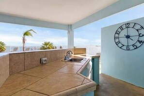 Terrace/patio - HP301 | Waterfront Views, Pool, Hot Tub & Dock (Pensacola)