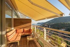 Property grounds - 5 Minutes from the Beaches: Relax by the Pool (Alassio)
