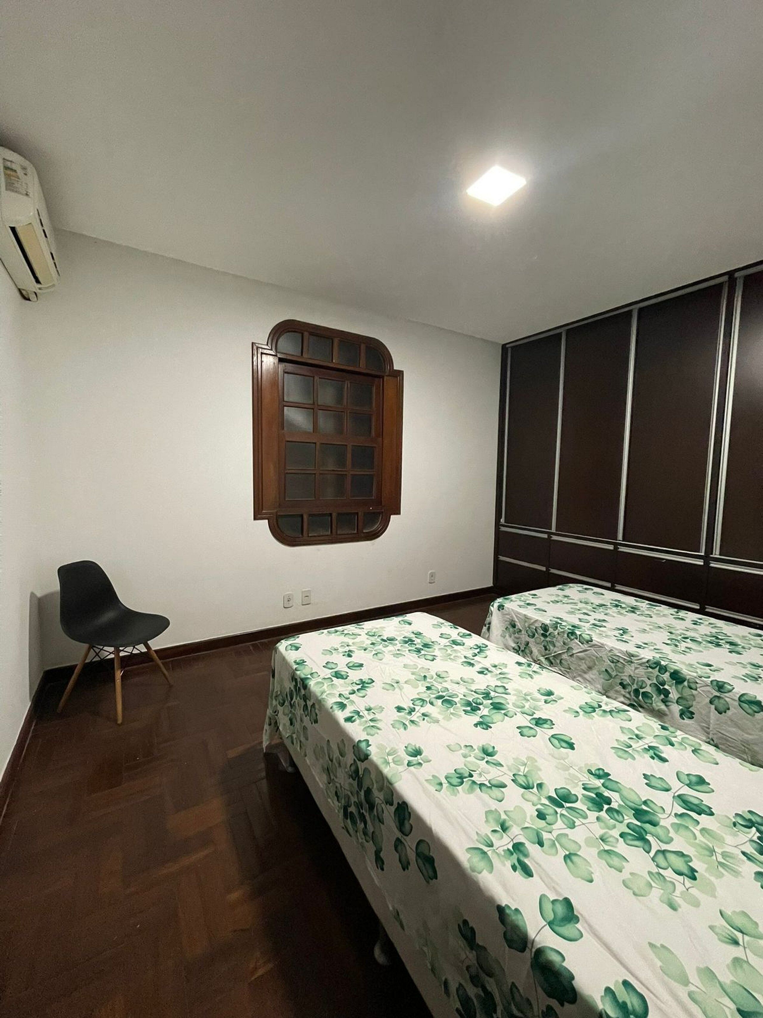 Suite | Interior