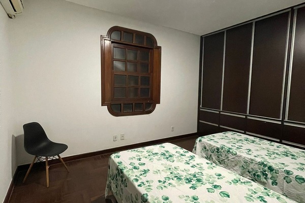 Suite | Interior